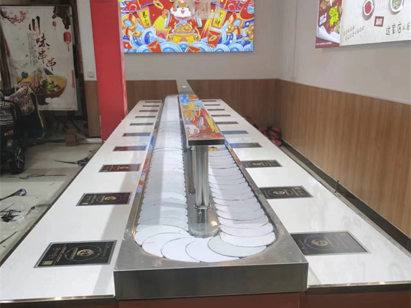 旋轉(zhuǎn)小火鍋設備